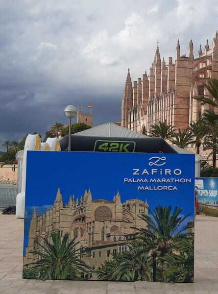 Palma waterfront atmosphere representing the Palma Marathon